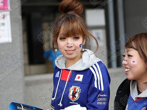 日本女子足球队备战国际比赛